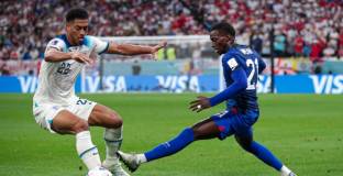 Ман Сити иска Сака и Белингам